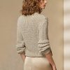 Béžové dámské svetry Ralph Lauren zdobené hedvábným rolákem Béžové dámské svetry Ralph Lauren zdobené hedvábným rolákem