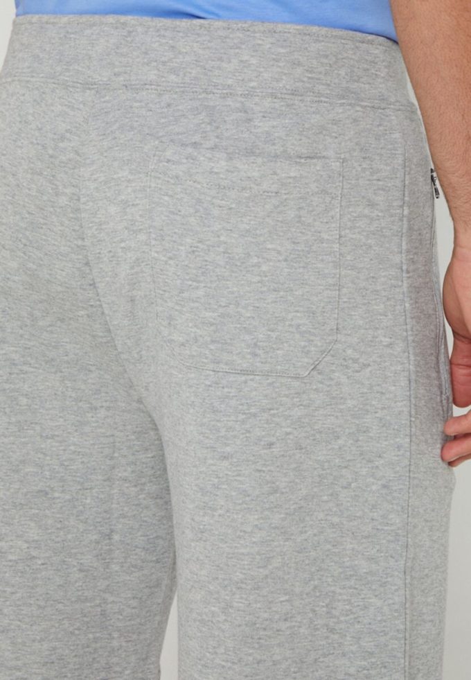 Šedé pánské šortky Ralph Lauren Essential Šedé pánské šortky Ralph Lauren Essential