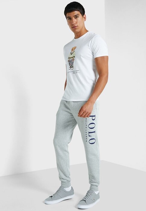 Šedé pánské tepláky s logem Ralph Lauren Šedé pánské tepláky s logem Ralph Lauren
