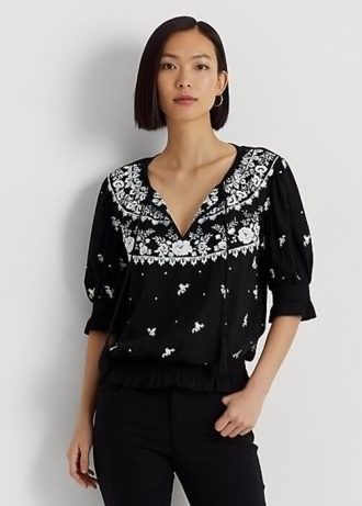 Černé dámské topy s vyšívaným dresem Ralph Lauren s kravatou a výstřihem