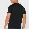 Černá pánská trička Ralph Lauren Essential s výstřihem do V Černá pánská trička Ralph Lauren Essential s výstřihem do V