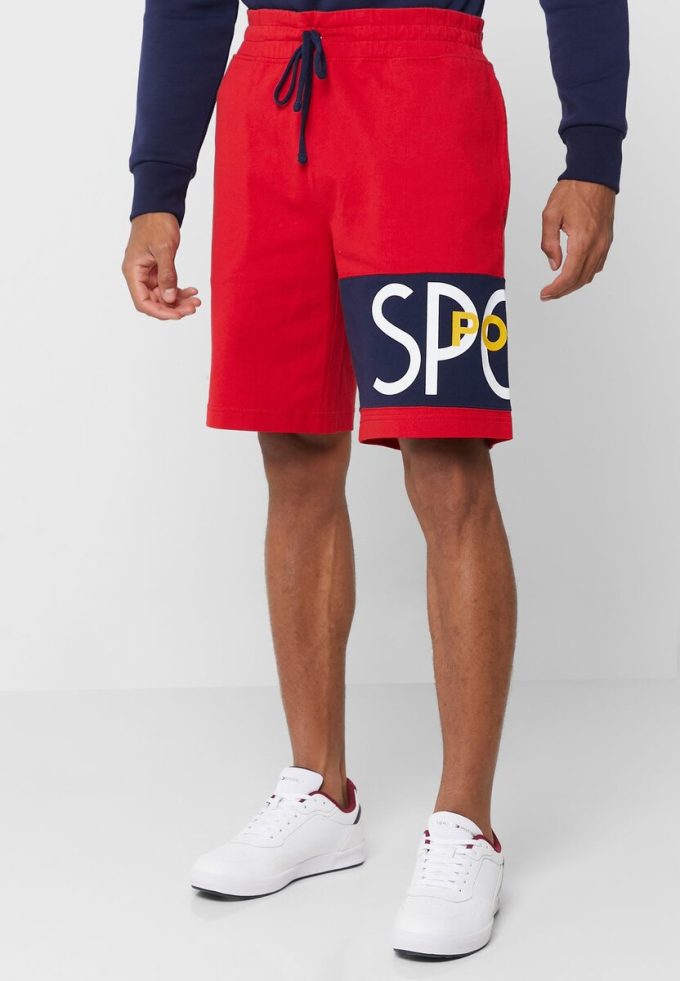 Červené pánské šortky s logem Ralph Lauren Červené pánské šortky s logem Ralph Lauren