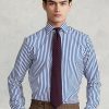 Modré pánské formální košile Ralph Lauren Regent Custom Fit s pruhovaným popelínem Modré pánské formální košile Ralph Lauren Regent Custom Fit s pruhovaným popelínem