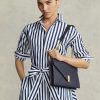 Půlnoční námořnické dámské kabelky Ralph Lauren Polo ID s koženou obálkou a řetízkem přes tělo Půlnoční námořnické dámské kabelky Ralph Lauren Polo ID s koženou obálkou a řetízkem přes tělo