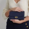 Rafinované dámské crossbody kabelky Ralph Lauren z embosované kůže Medium Adair Rafinované dámské crossbody kabelky Ralph Lauren z embosované kůže Medium Adair