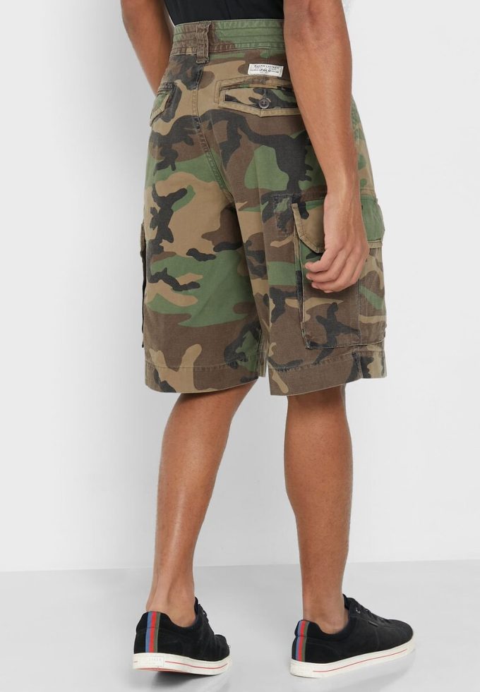 Zelené pánské šortky s potiskem Ralph Lauren Zelené pánské šortky s potiskem Ralph Lauren